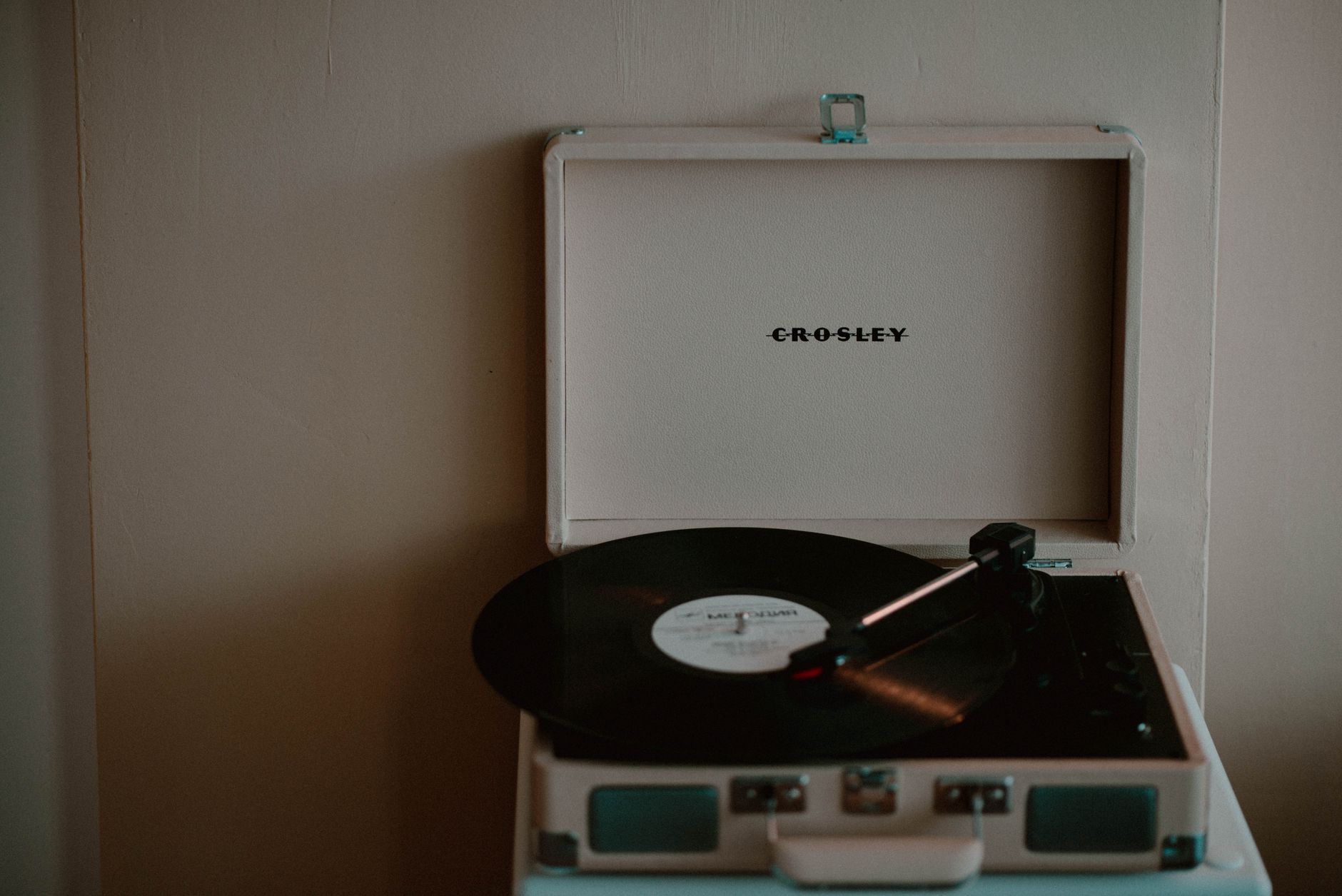 The Sudo music player channels iPod and Zune aesthetics with modern streaming