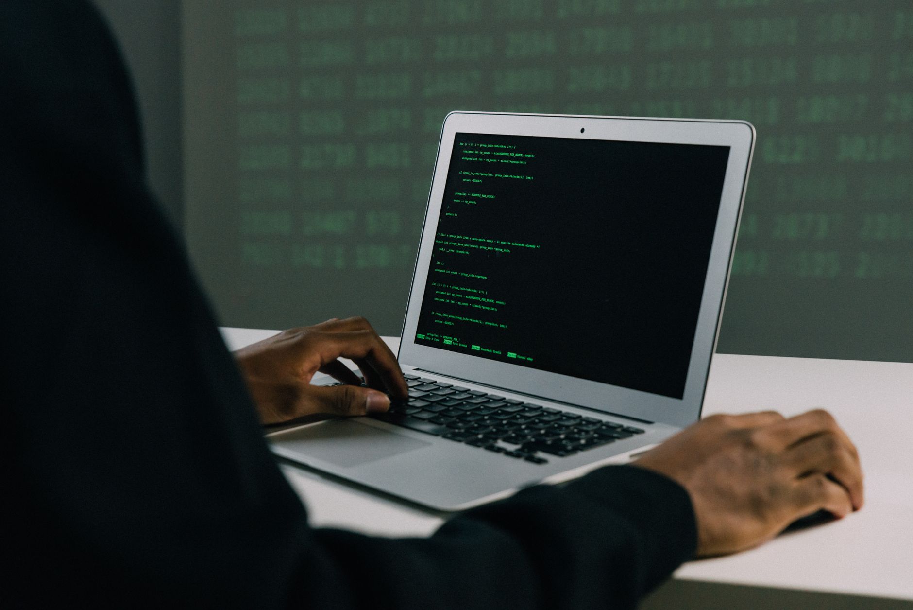 Google Launches SynthID.com to Spot AI Fakes, But Gaps Remain