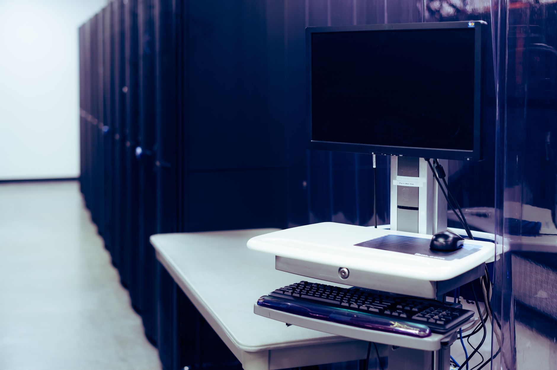 Anthropic Hires Google Data Center Veterans to Scale Infrastructure
