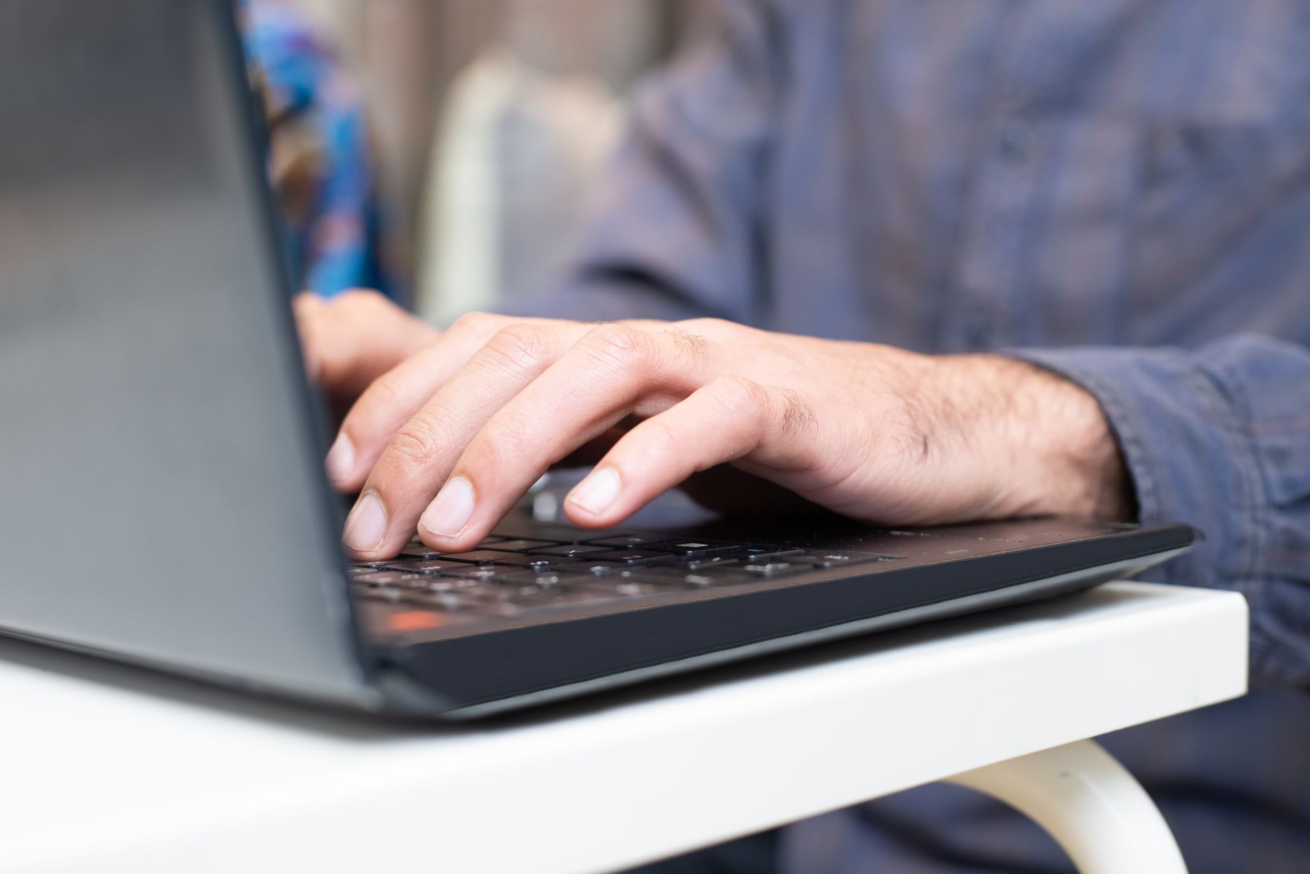 Decoding Internet Speeds: The Real Difference Between Mbps and MB/s