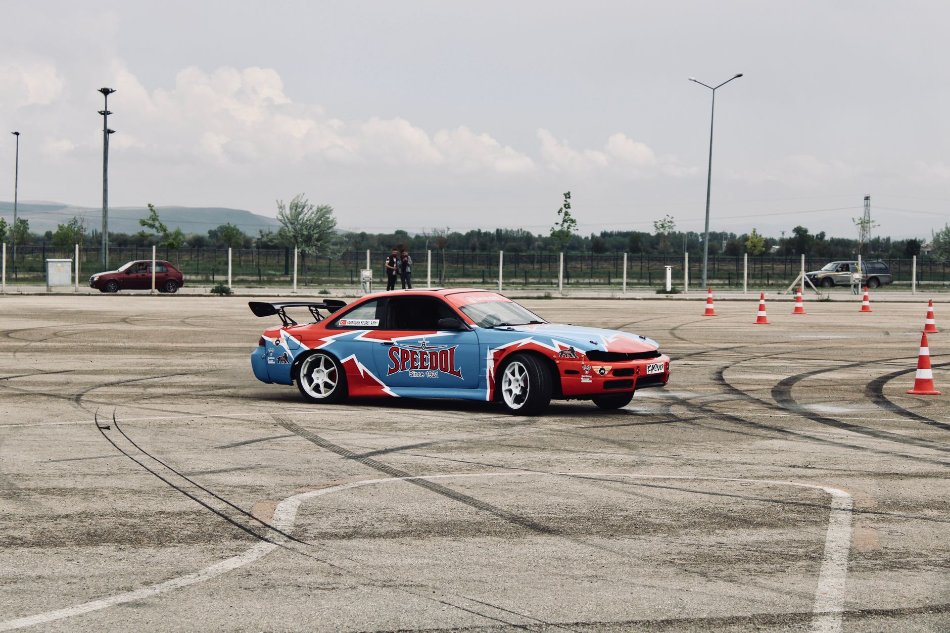 Tesla Roadster Fan Downforce Revives Historic Automotive Tech