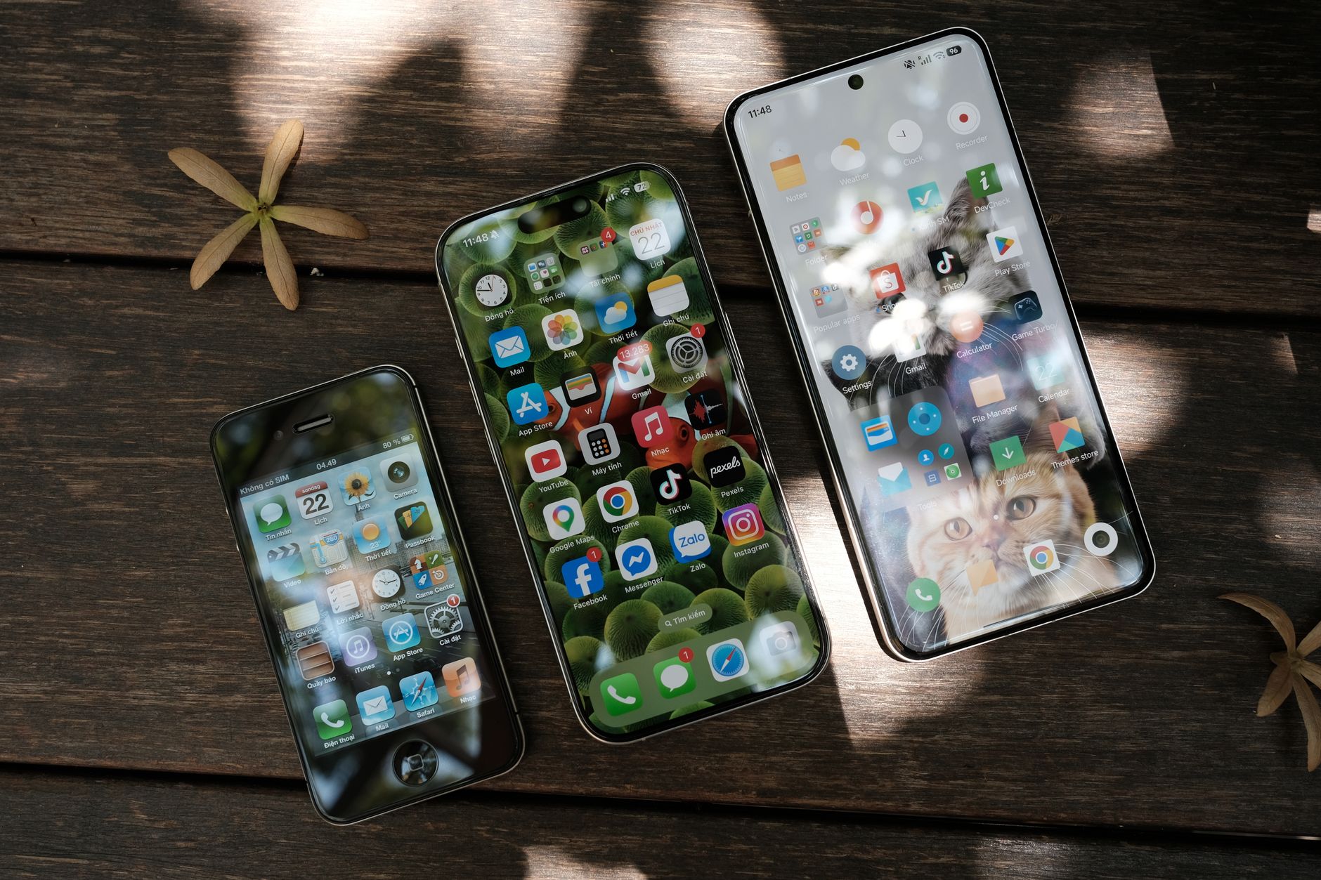 From Royole to iPhone Duo: The Evolution of Foldable Phones