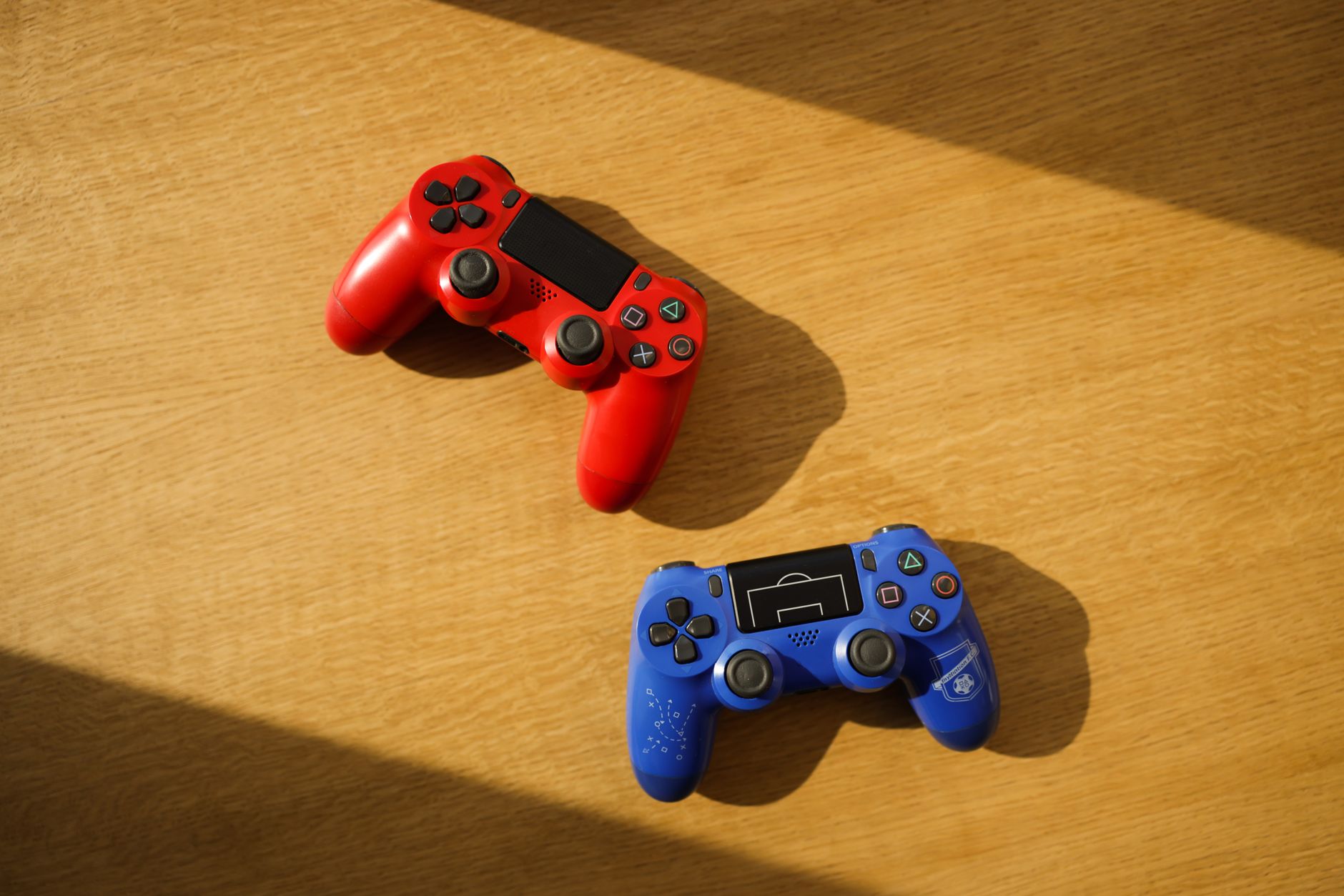Developer Runs PlayStation 5 Games on Xbox Series X Using New Emulator