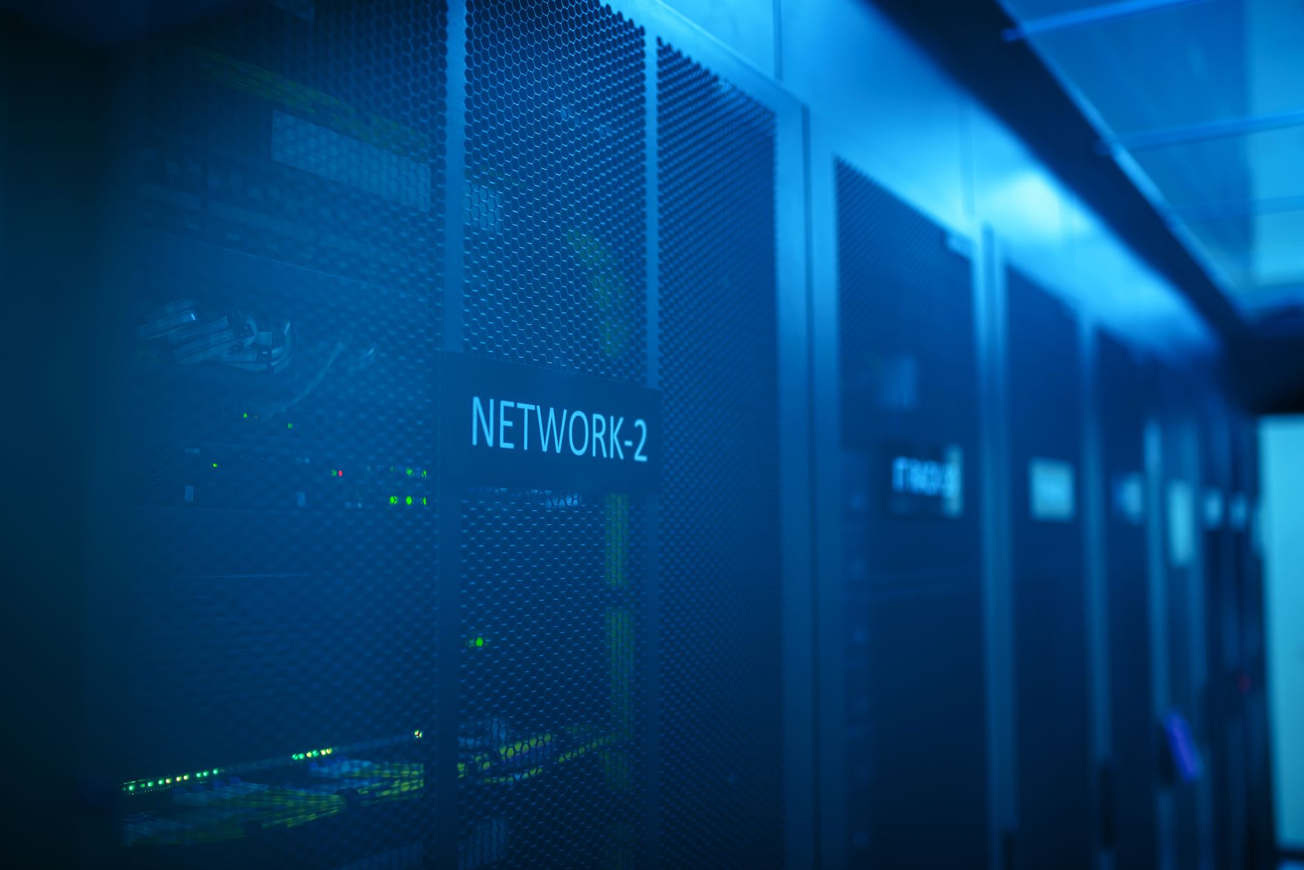 Federal Agencies Ordered to Purge DeepSeek AI Over Security Fears