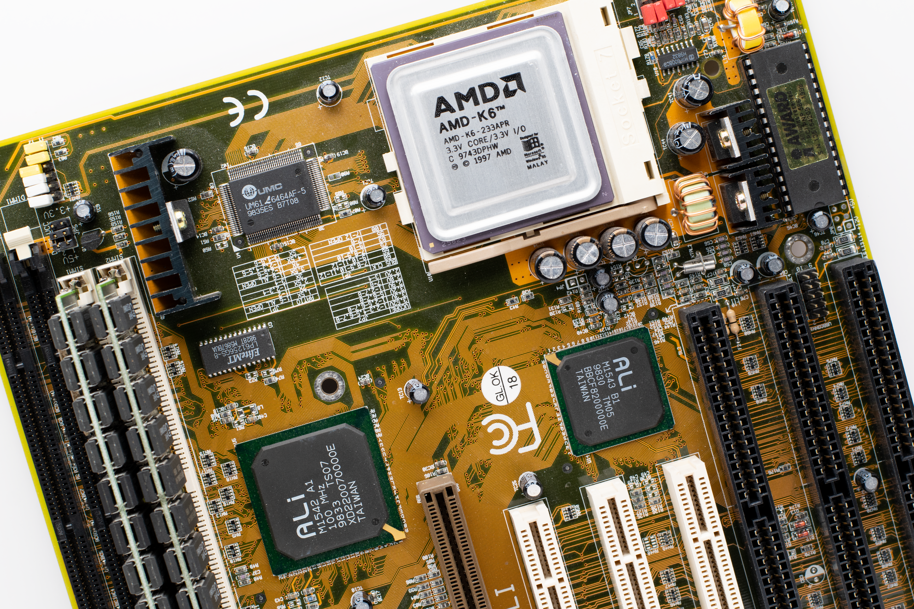 Turn Your 2019 Mac Pro Into a Custom PC With a New $500 Conversion Kit